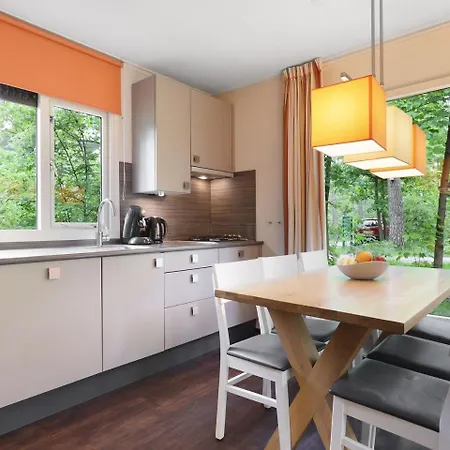 Comfort 6-person Dog In The Landal Heideheuvel * Бикберген