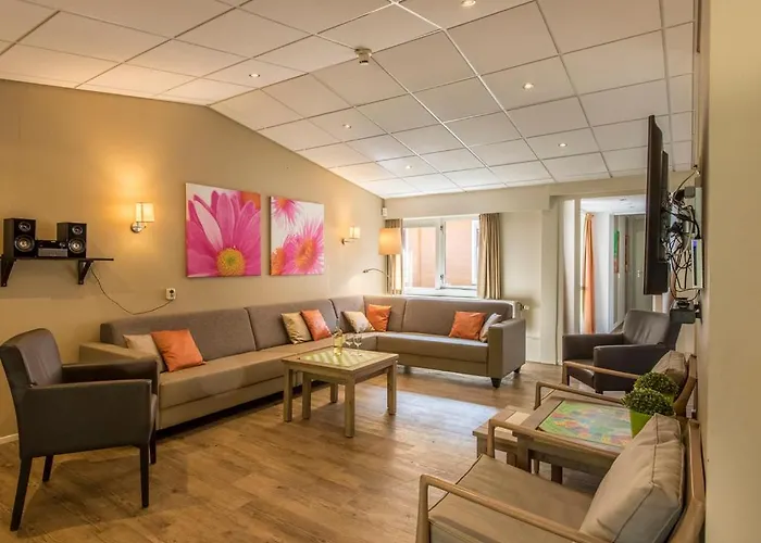 Comfort 6-person Dog In The Landal Heideheuvel *