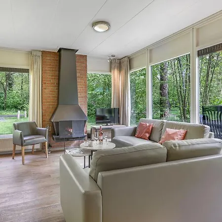 Comfort 6-person Dog In The Landal Heideheuvel *