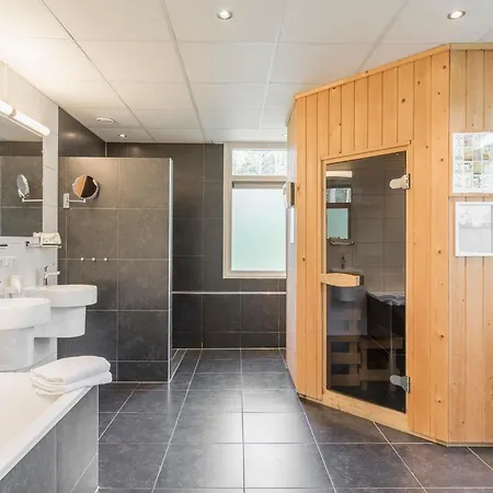 Prázdninový dům Comfort 6-person Dog In The Landal Heideheuvel Beekbergen