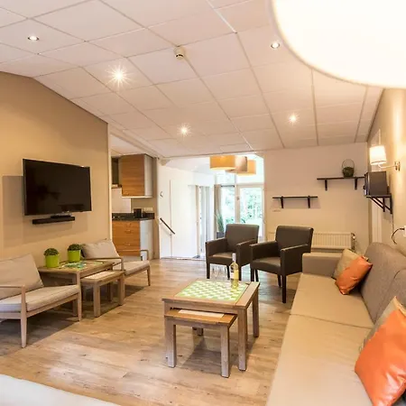 Prázdninový dům Comfort 6-person Dog In The Landal Heideheuvel Beekbergen