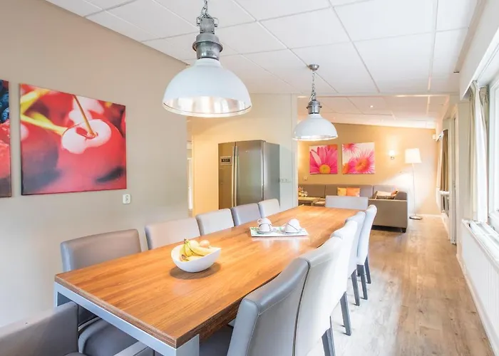 Comfort 6-person Dog In The Landal Heideheuvel Beekbergen